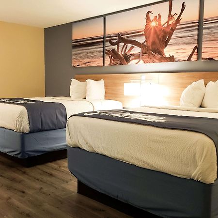 Days Inn & Suites By Wyndham Merrillville Ngoại thất bức ảnh