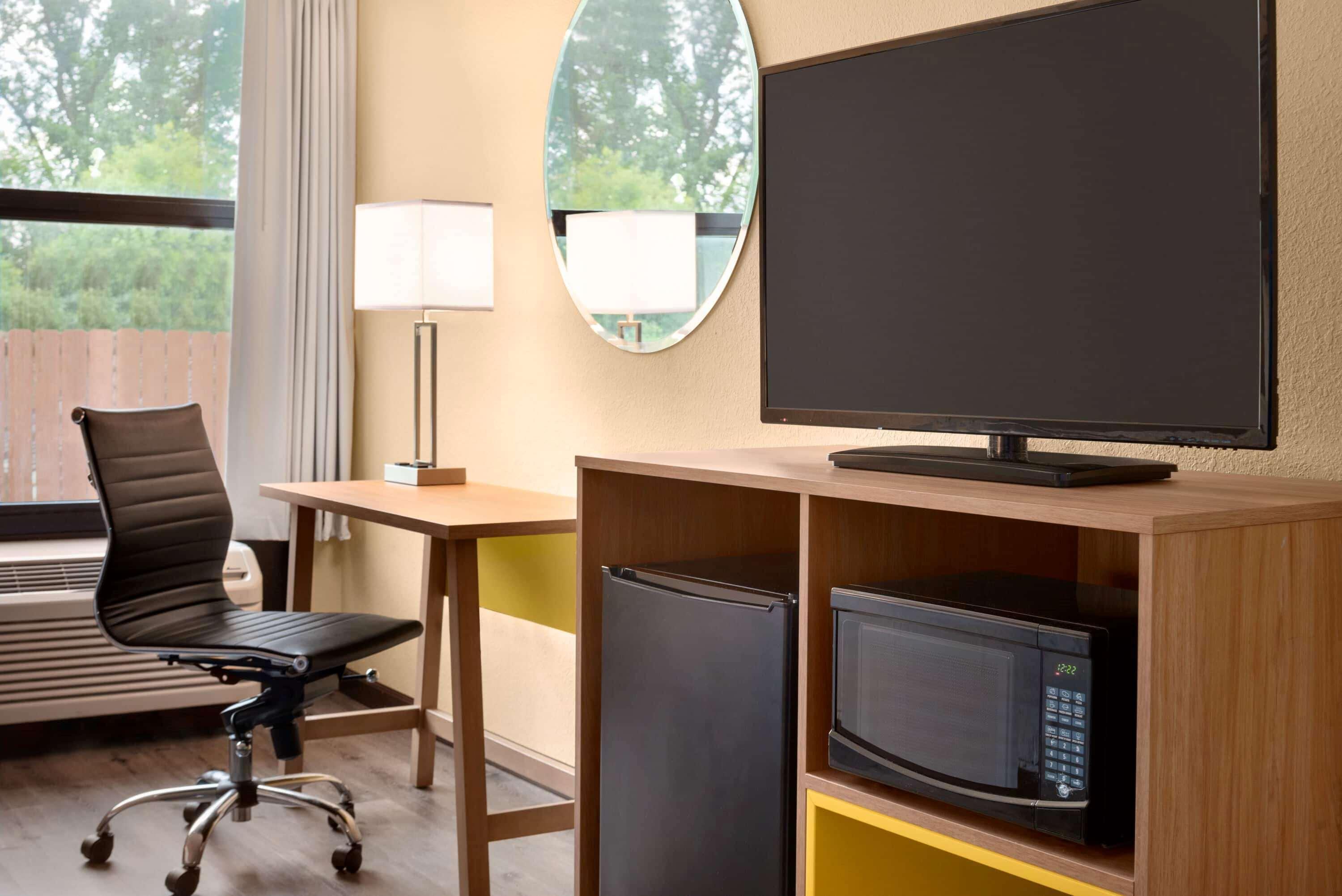 Days Inn & Suites By Wyndham Merrillville Ngoại thất bức ảnh