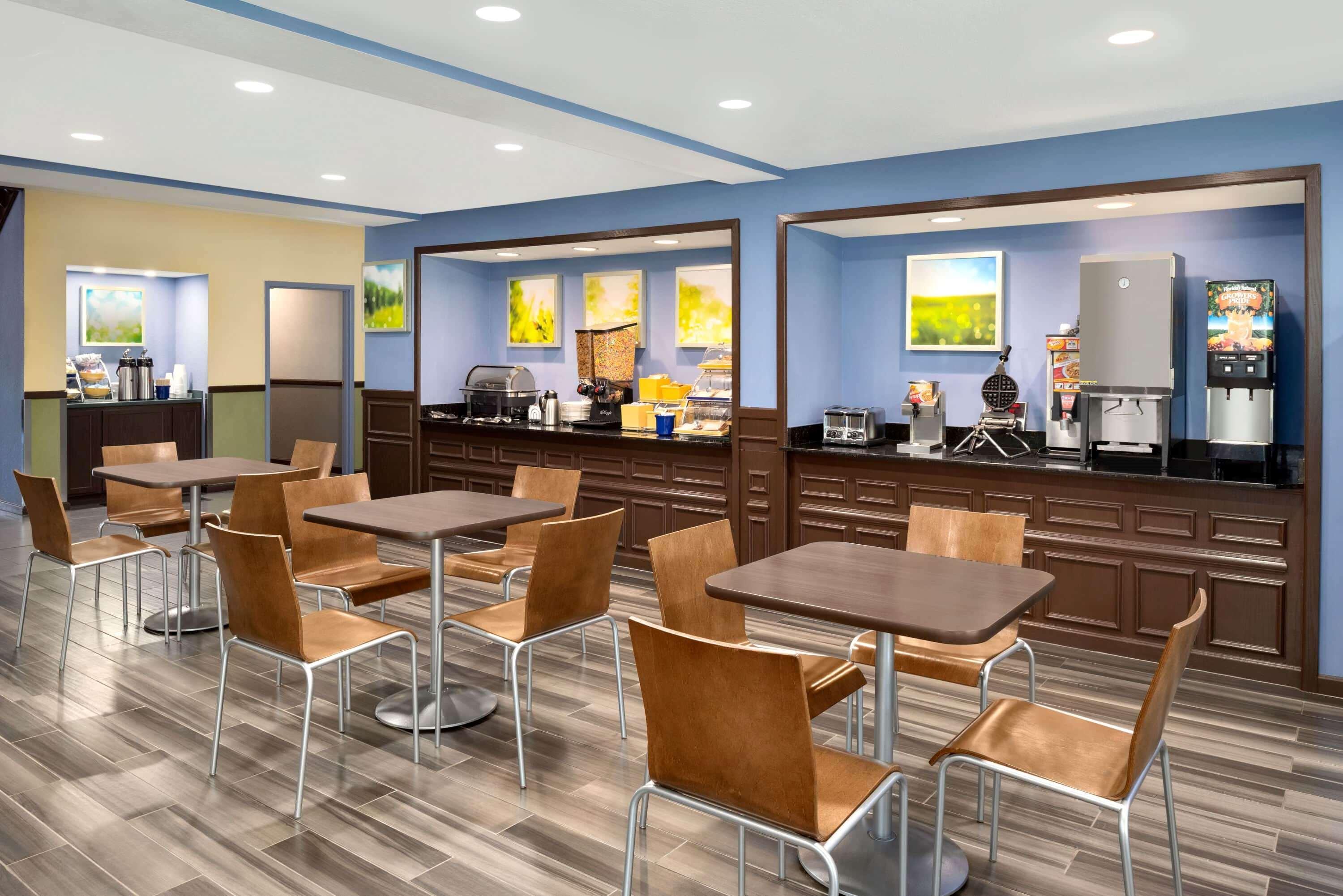 Days Inn & Suites By Wyndham Merrillville Ngoại thất bức ảnh