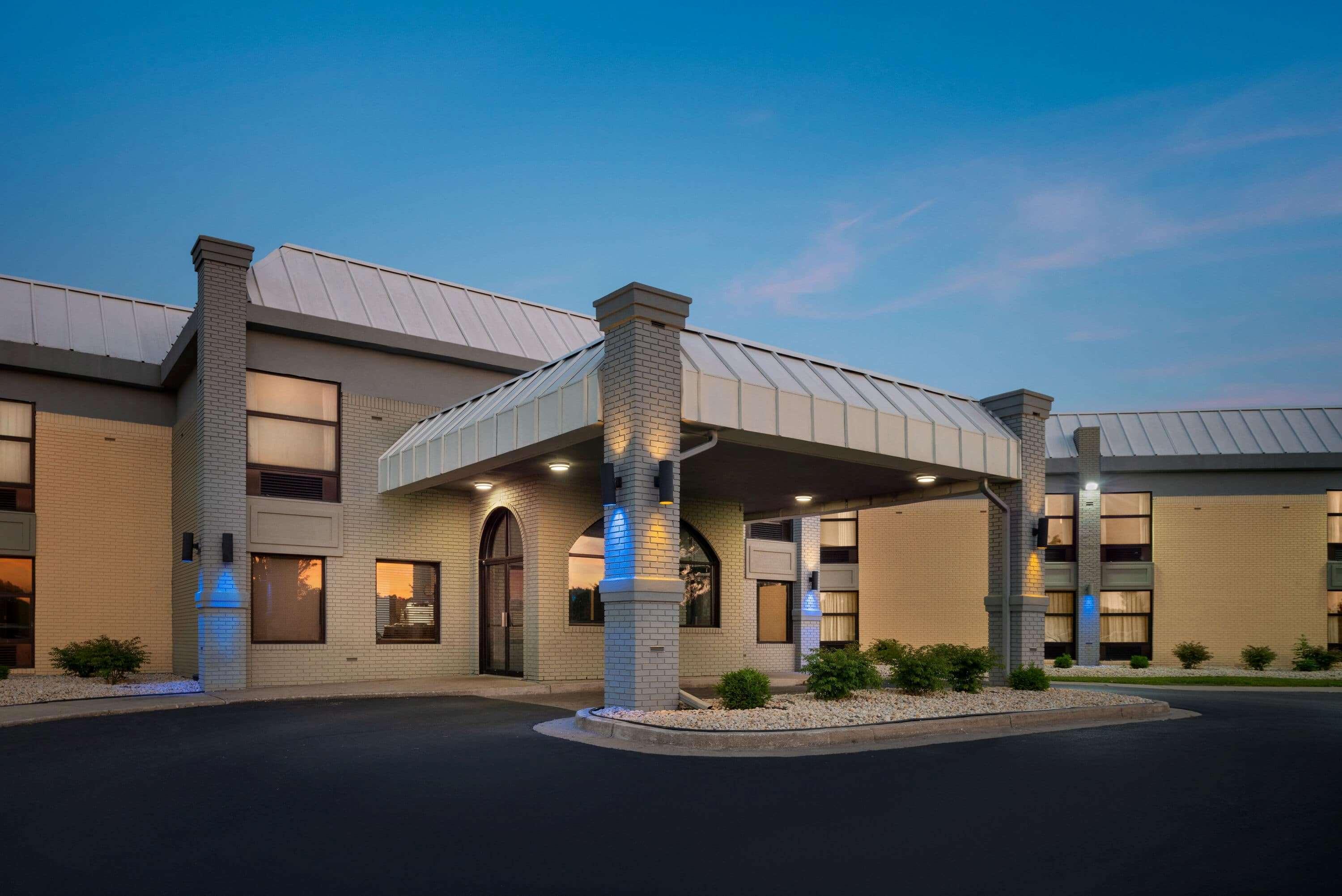 Days Inn & Suites By Wyndham Merrillville Ngoại thất bức ảnh